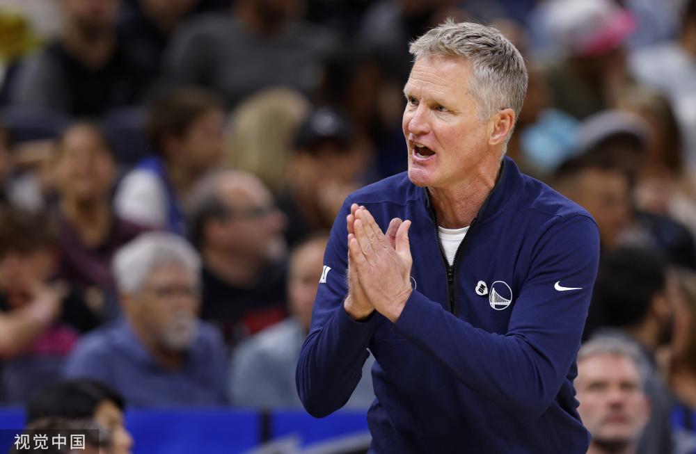 借高度默契 借高度默契