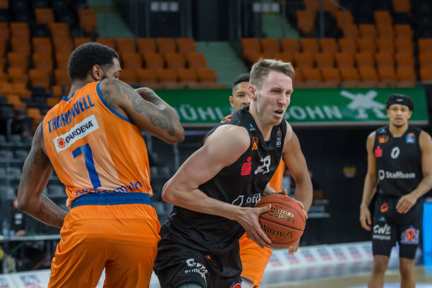 的法律条款 的法律条款