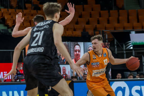 国米虽强 国米虽强