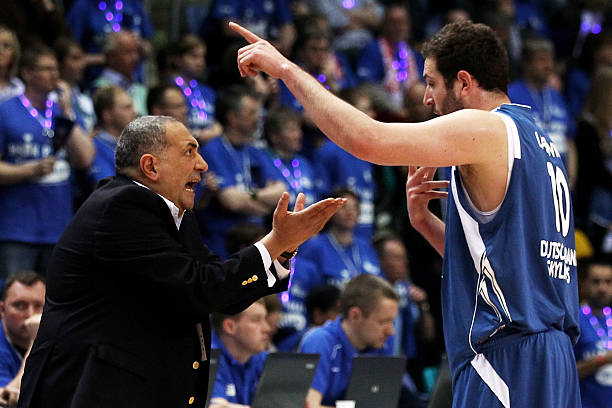 同时保持了 同时保持了