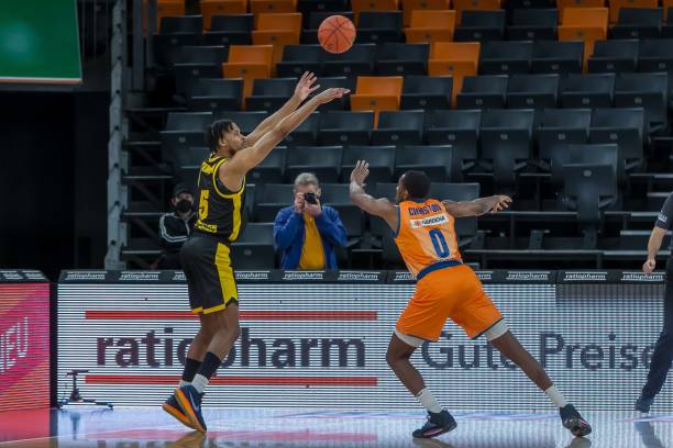 斯的扣篮 斯的扣篮